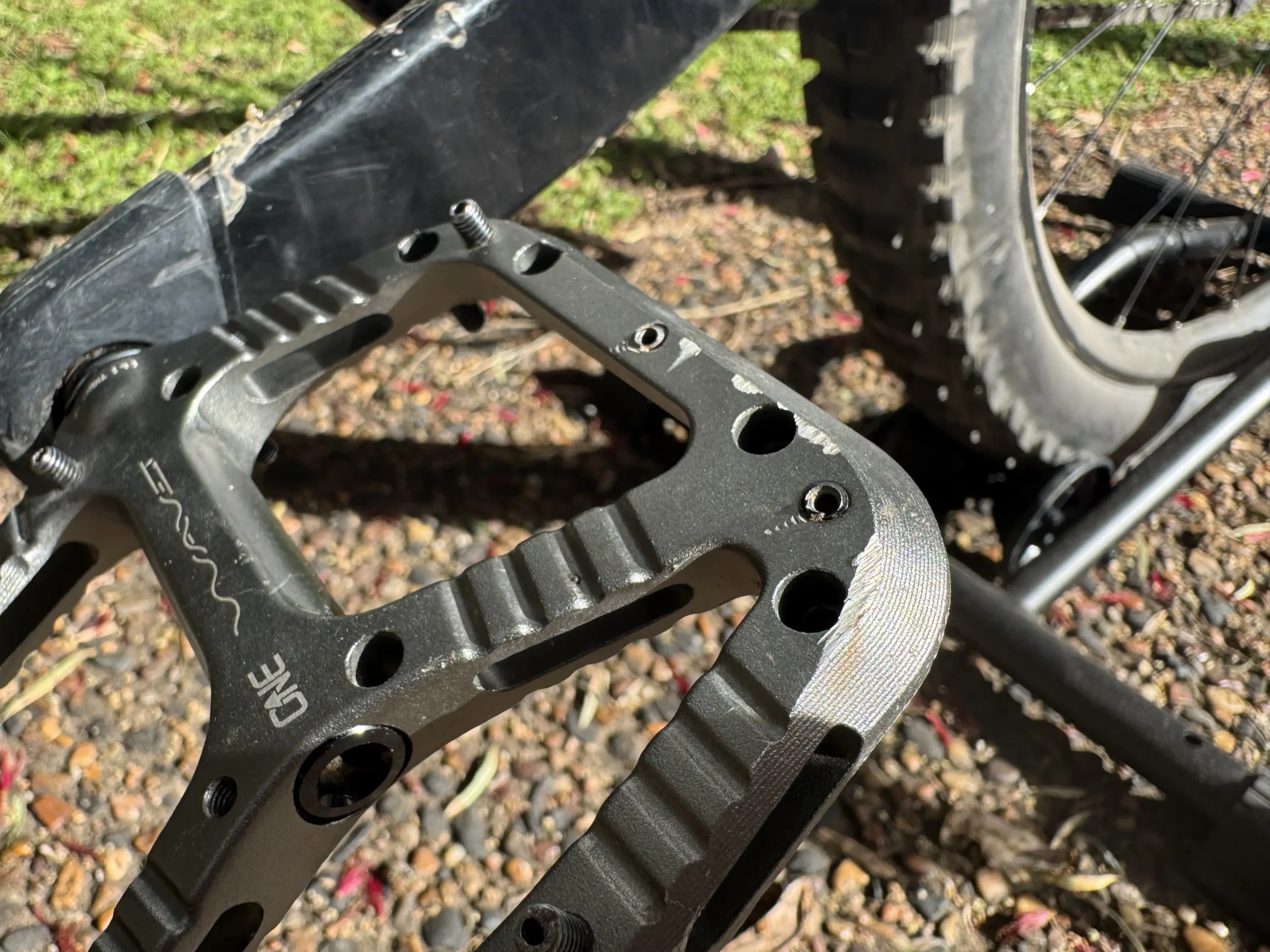 how scratched oneup waves get after pedal strikes